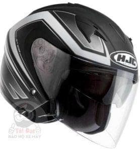 3/4 hjc helmet with inbuilt sun-visor with a dot approved rating