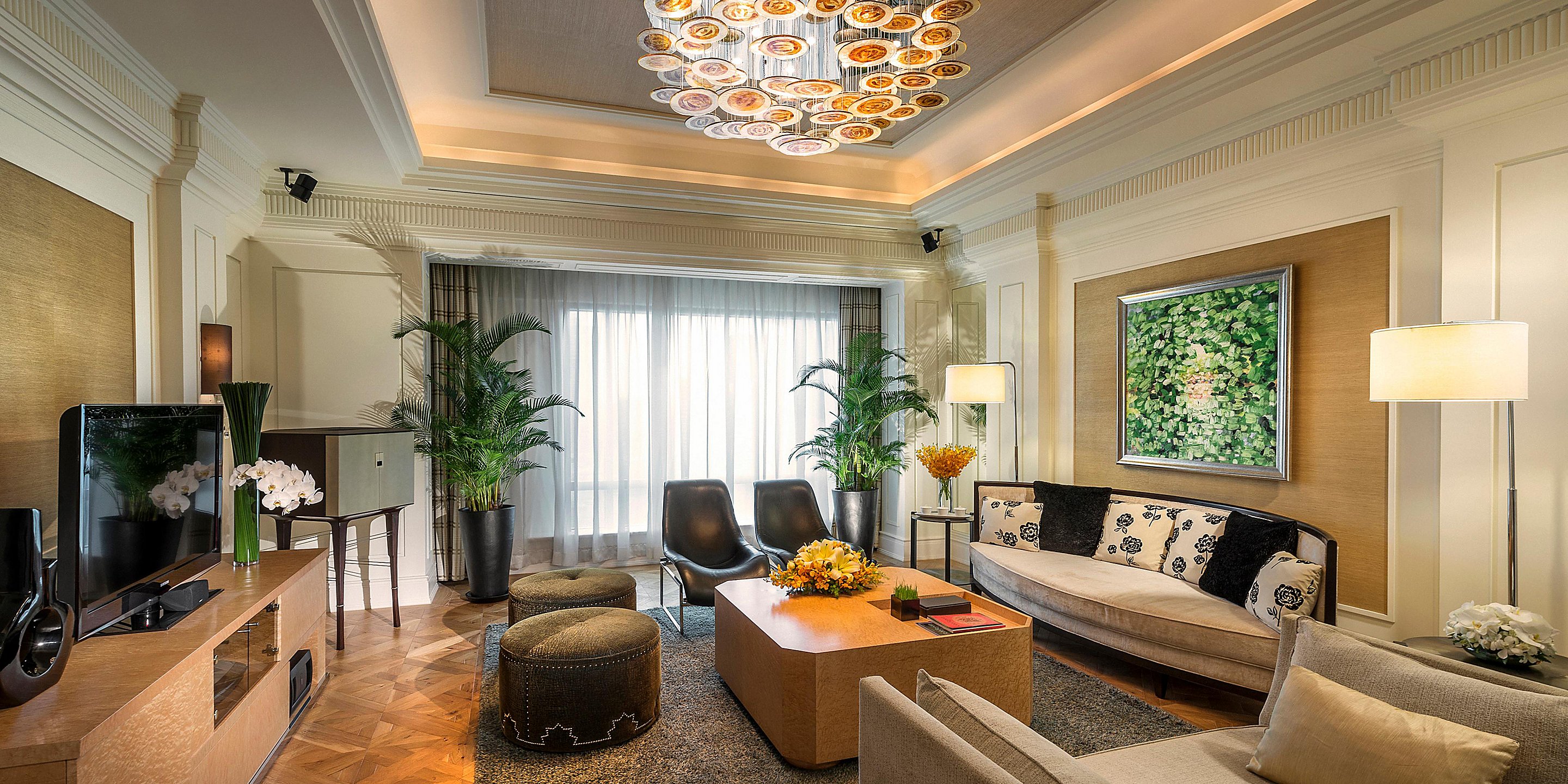 Convenient rooms in InterContinental Asiana Saigon