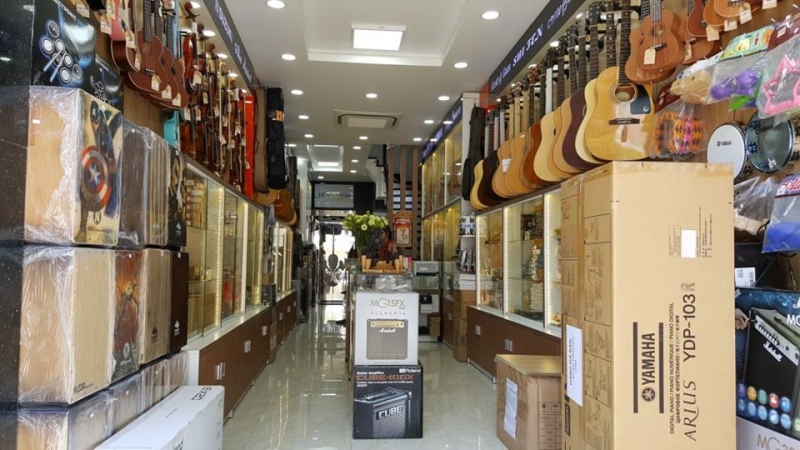 Tien Manh music store