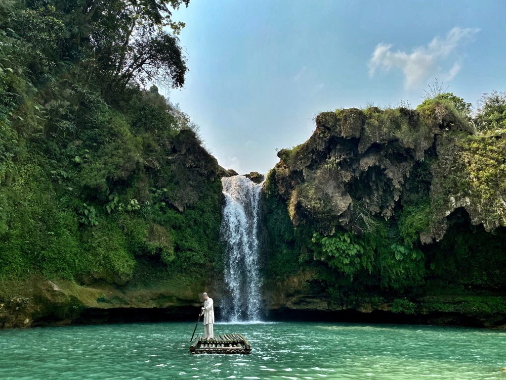 thac nang tien waterfall