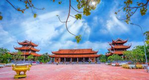 Truc Lam Phuong Nam Temple