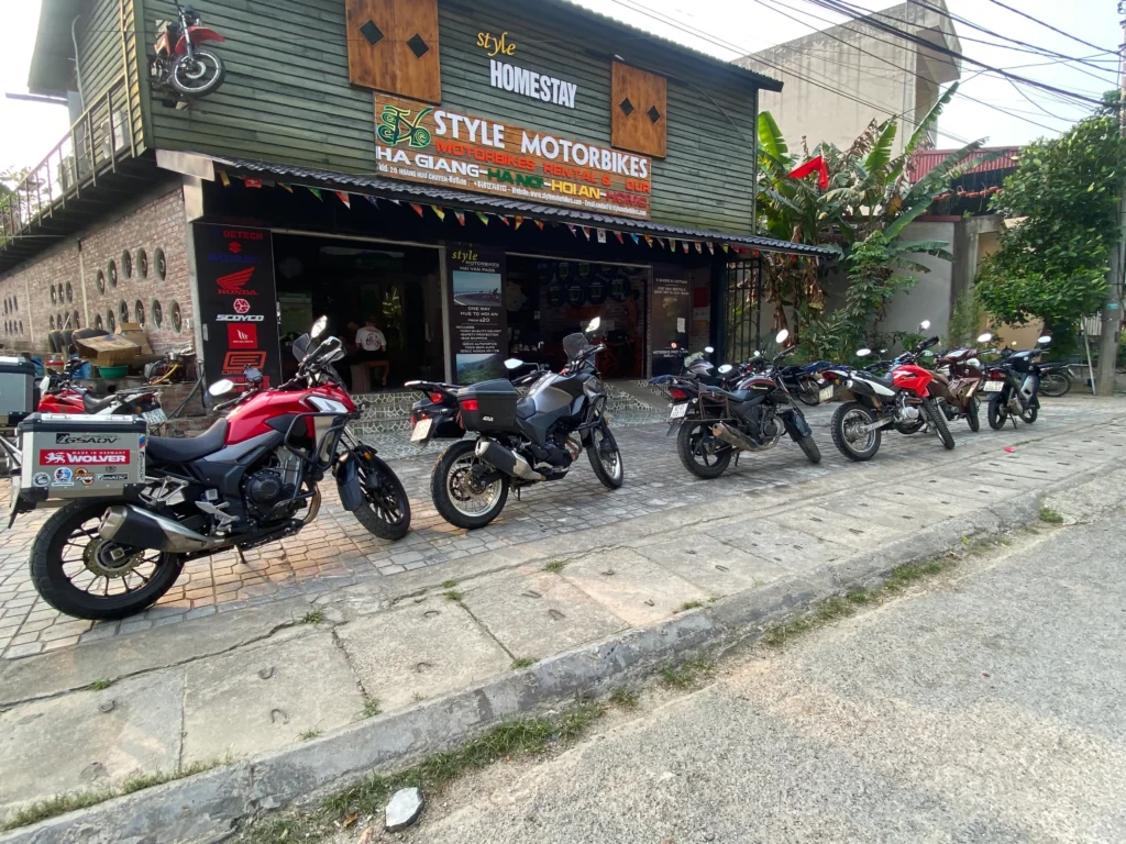 style motorbikes ha giang shop showing 150cc to 500cc motorbikes.